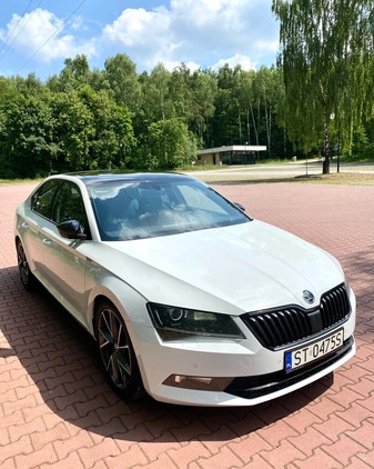 Skoda Superb cena 68000 przebieg: 234260, rok produkcji 2016 z Żory małe 667